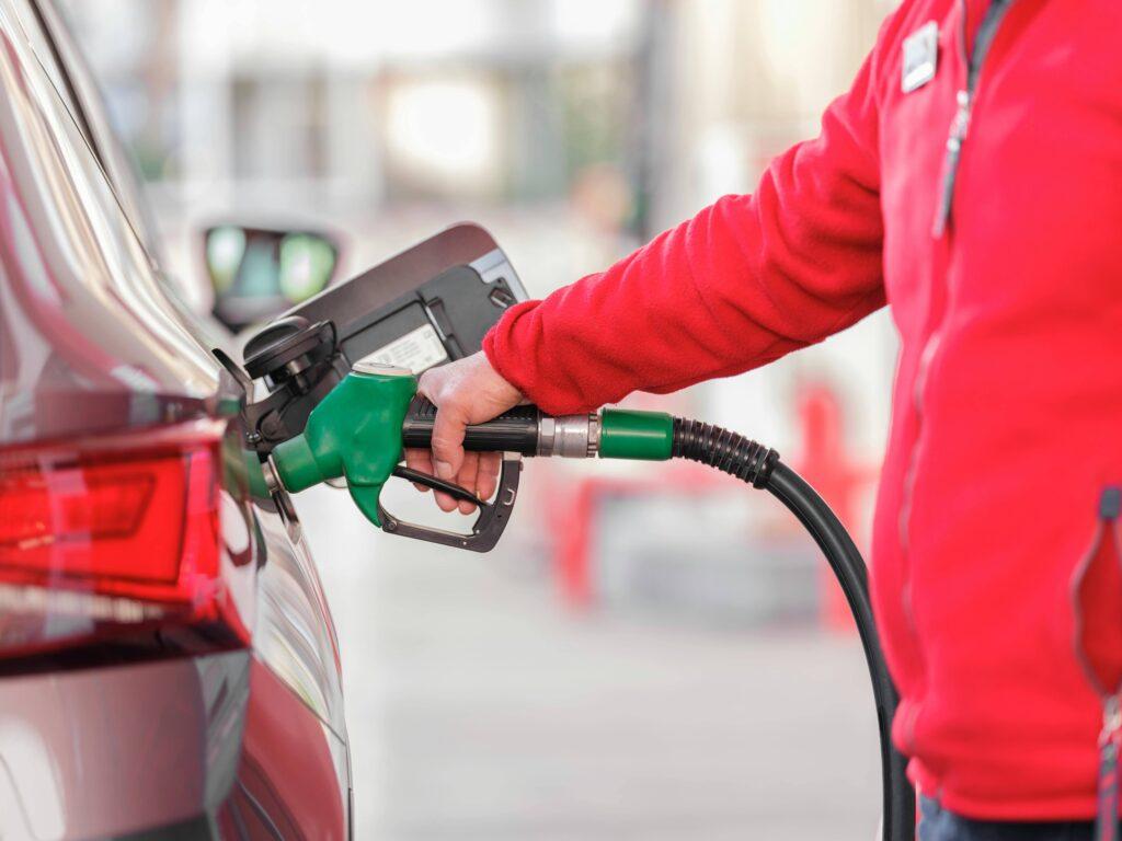 Improve Car Mileage Tips to Boost Fuel Efficiency